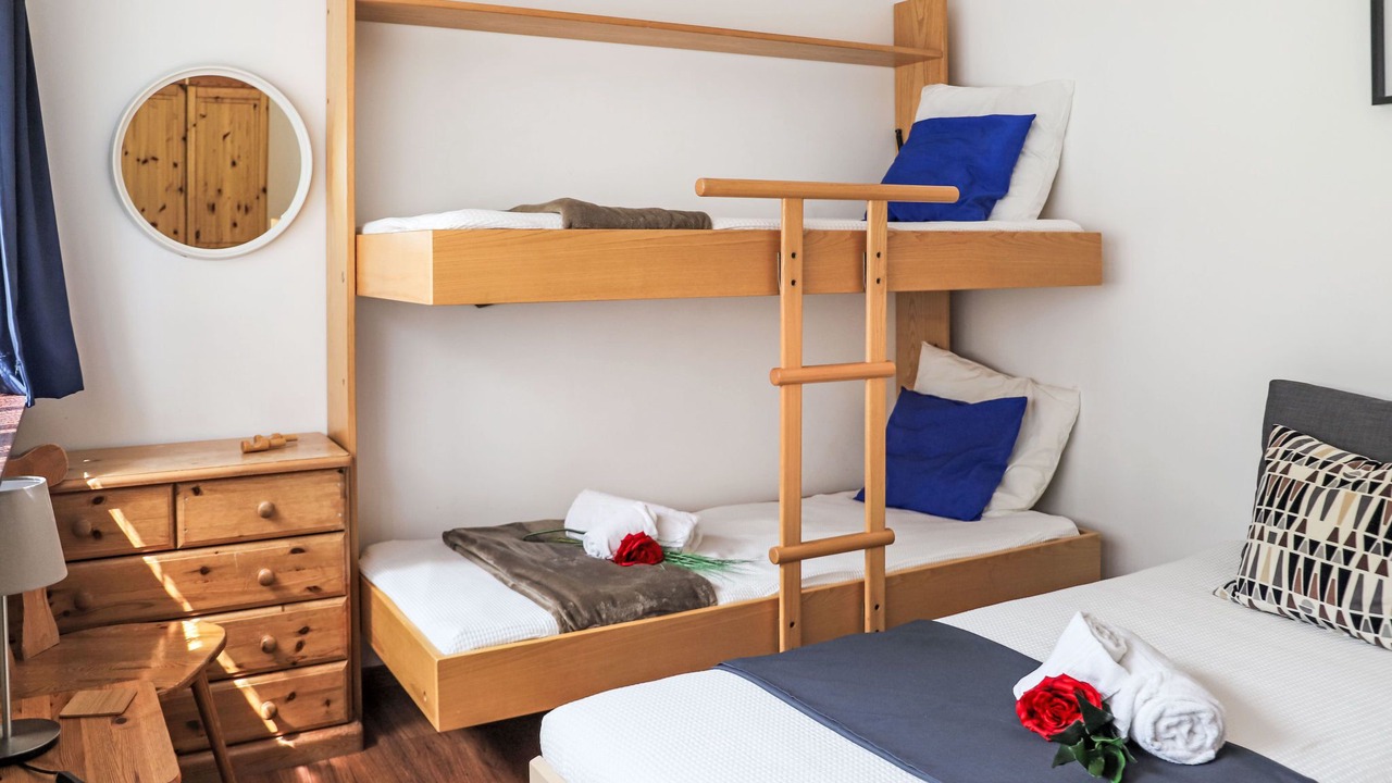 Photo of Others in Noveli