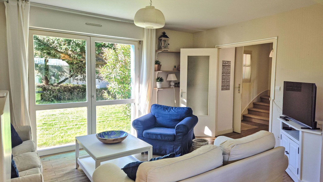 Photo of Livingroom in Rotheneuf-Le Pont