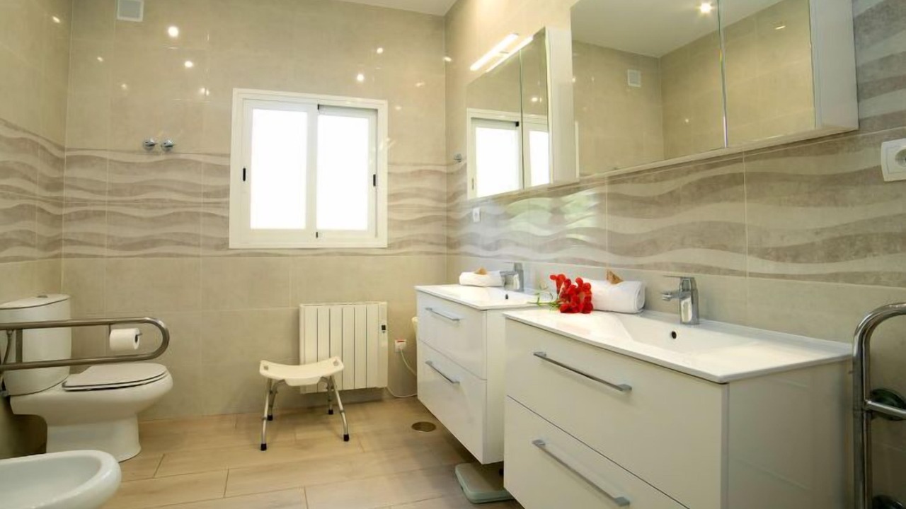 Photo of Bathroom in El Albir