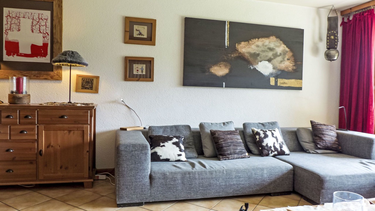 Photo of Livingroom in Lens