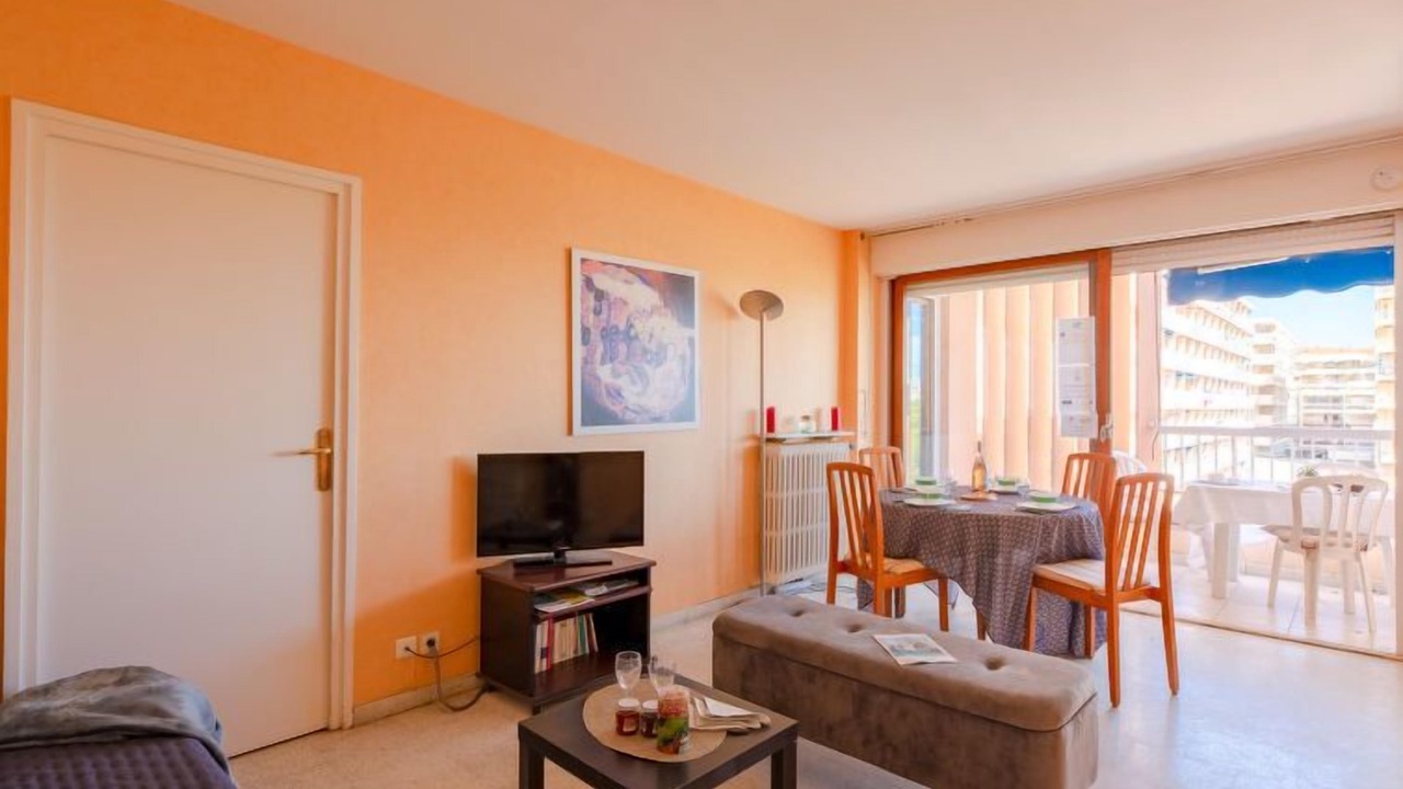 Photo of Livingroom in Frejus Port