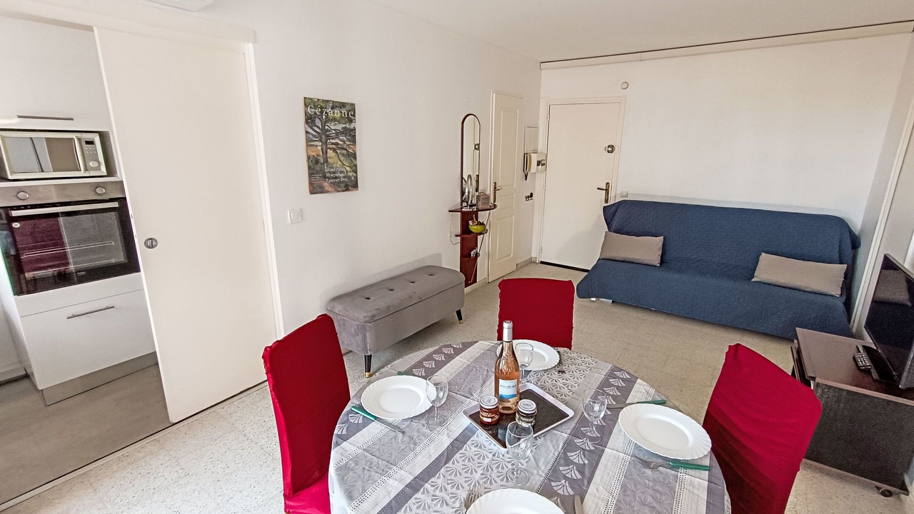 Photo of Bedroom in Frejus Port