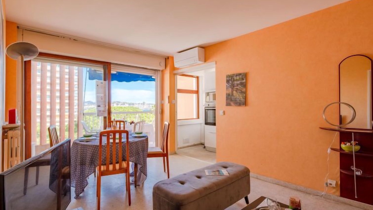 Photo of Livingroom in Frejus Port