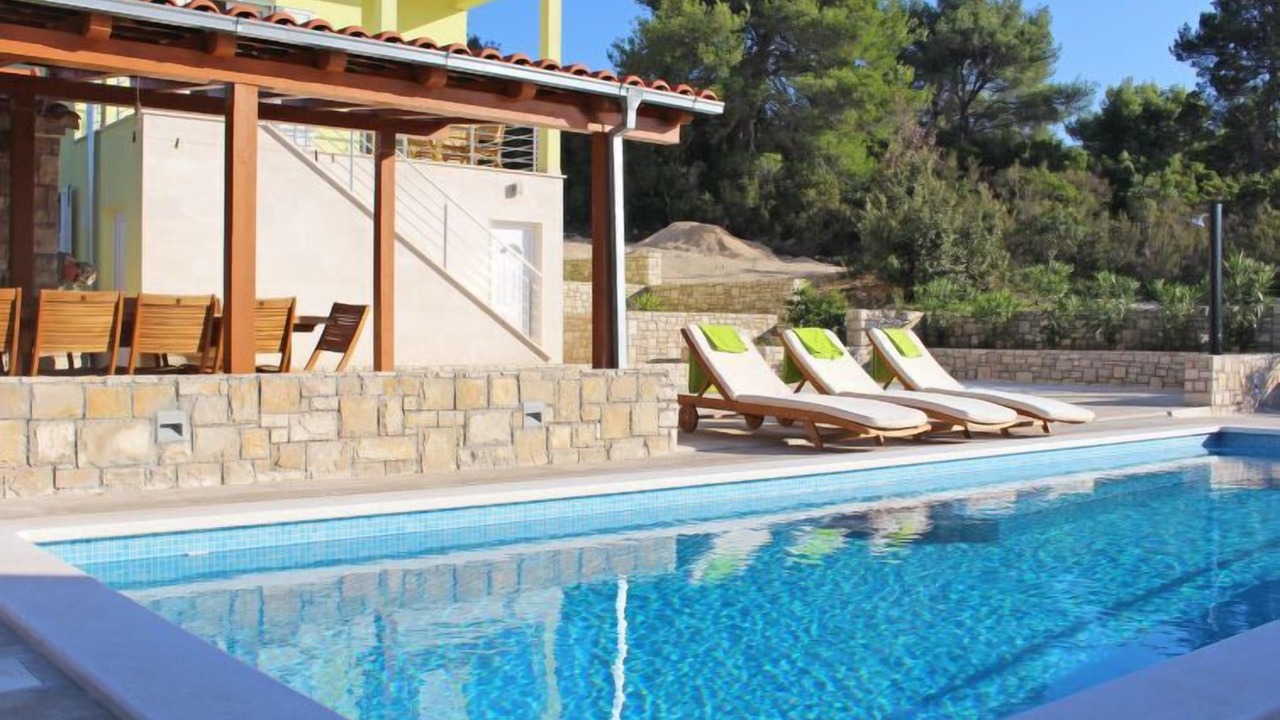 Photo of Outdoor in Necujam