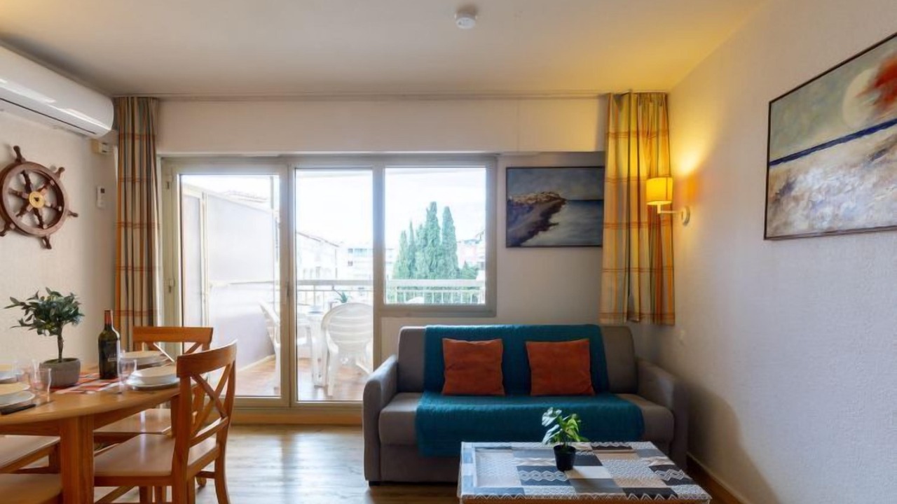 Photo of Livingroom in Sainte-Maxime City Centre
