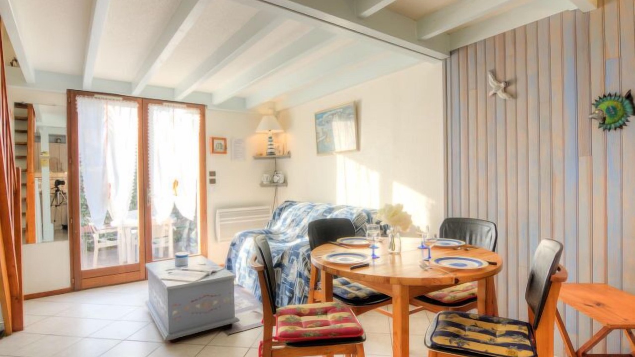 Photo of Bedroom in Saint-Georges-de-Didonne