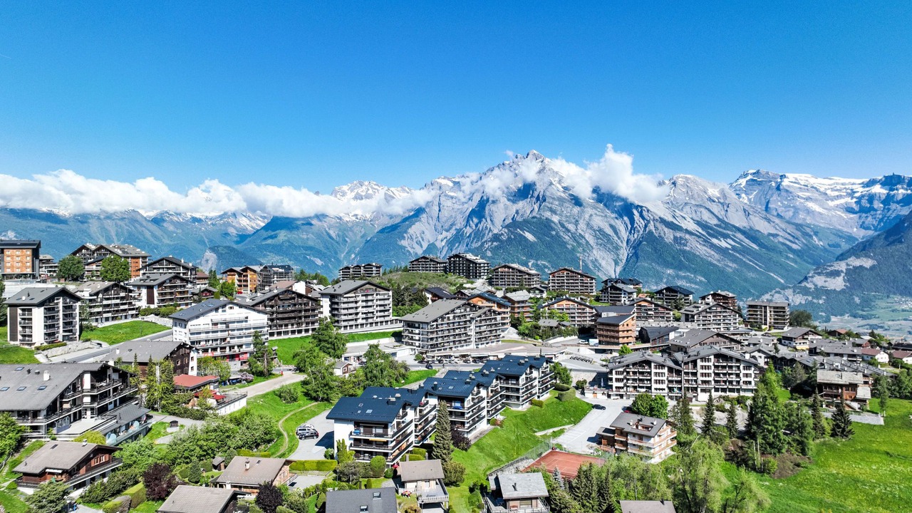 Photo of Others in Saint-Pierre-de-Clages