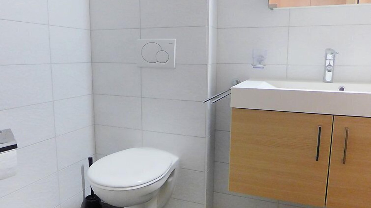 Photo of Bathroom in Moleson