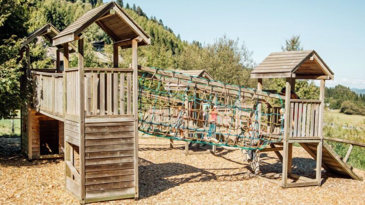 Photo of Others in Moleson