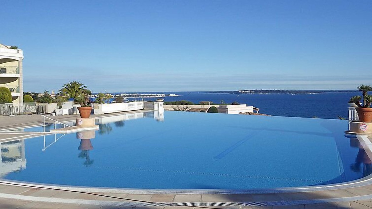 Photo of Outdoor in La Croix des Gardes