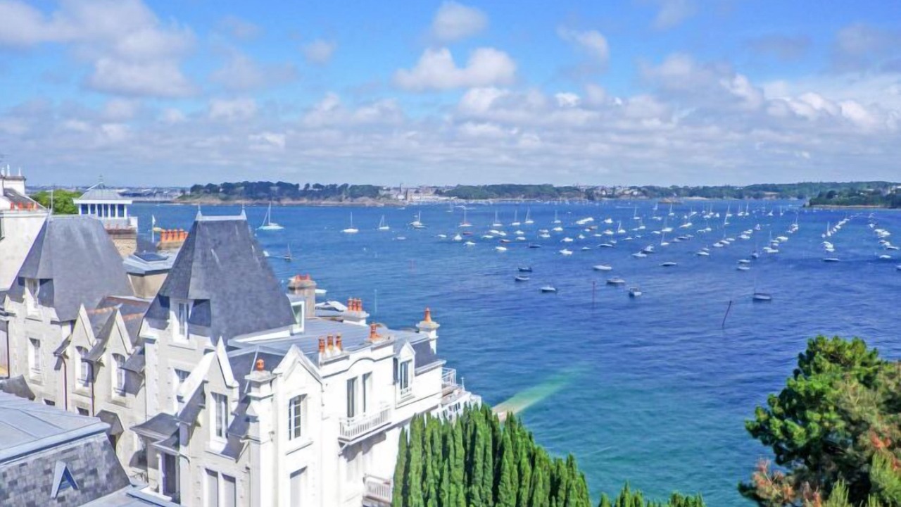 Photo of Others in Dinard