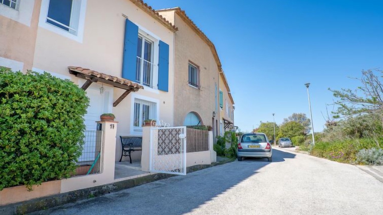 Photo of Others in Hyeres