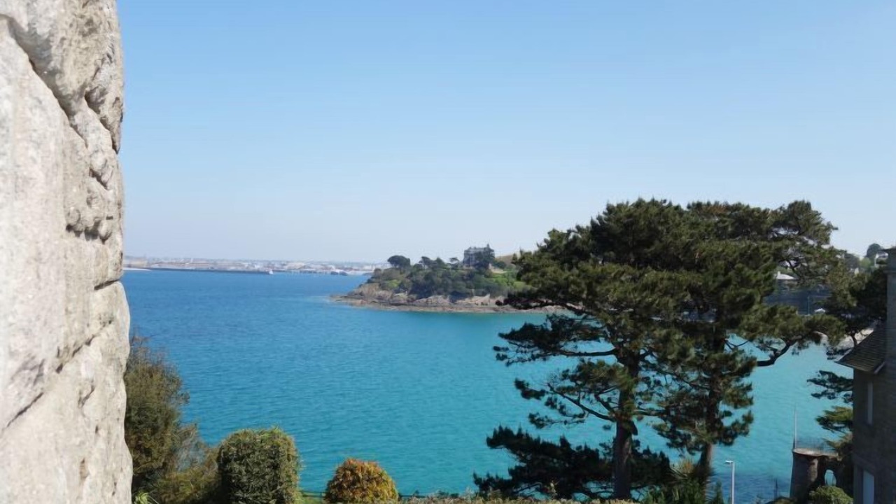 Photo of Others in Dinard