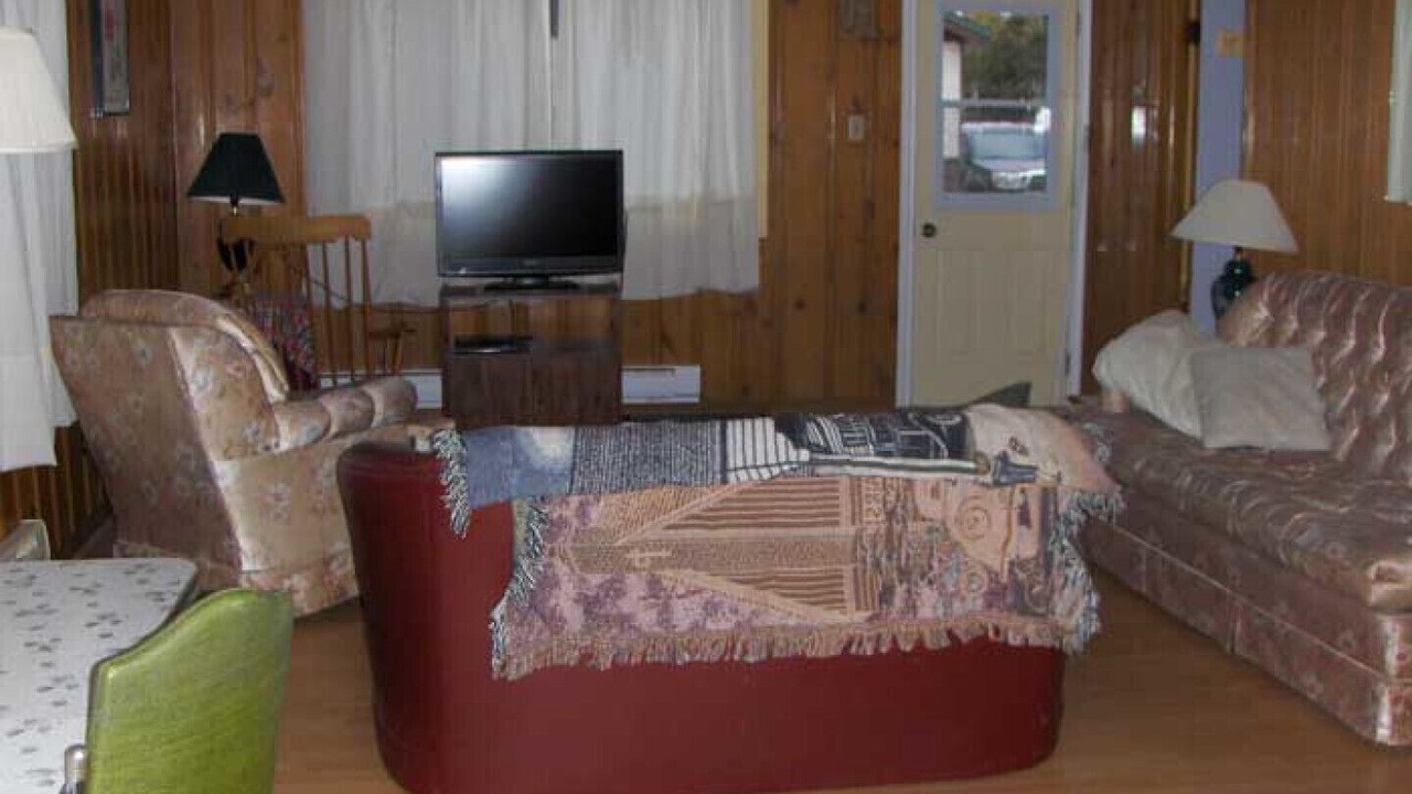 Photo of Livingroom in Port Elgin