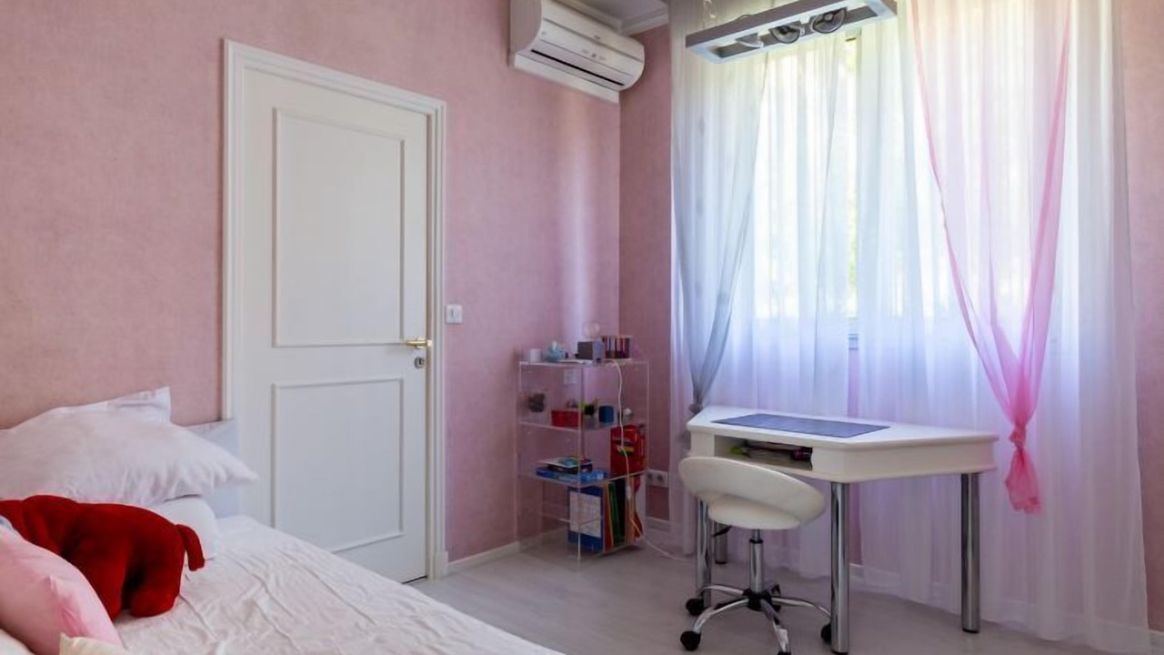 Photo of Others in Eze