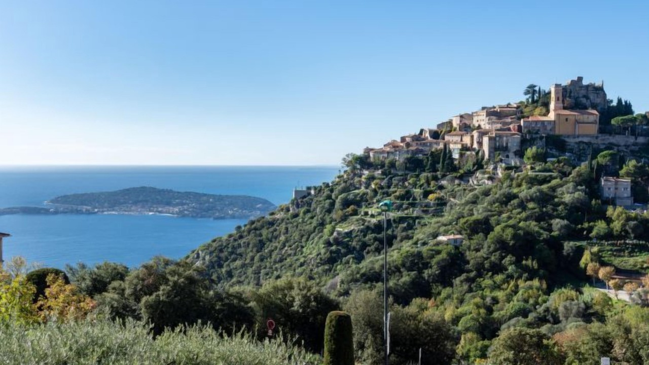 Photo of Others in Eze