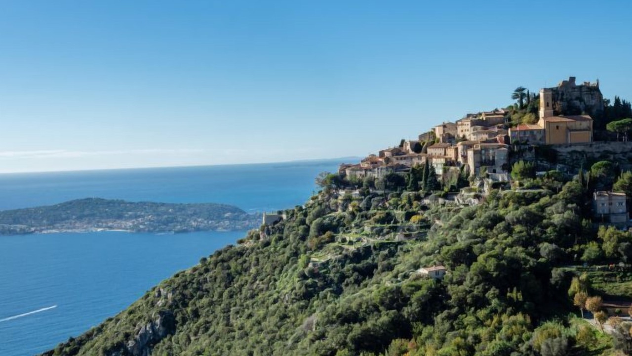 Photo of Others in Eze