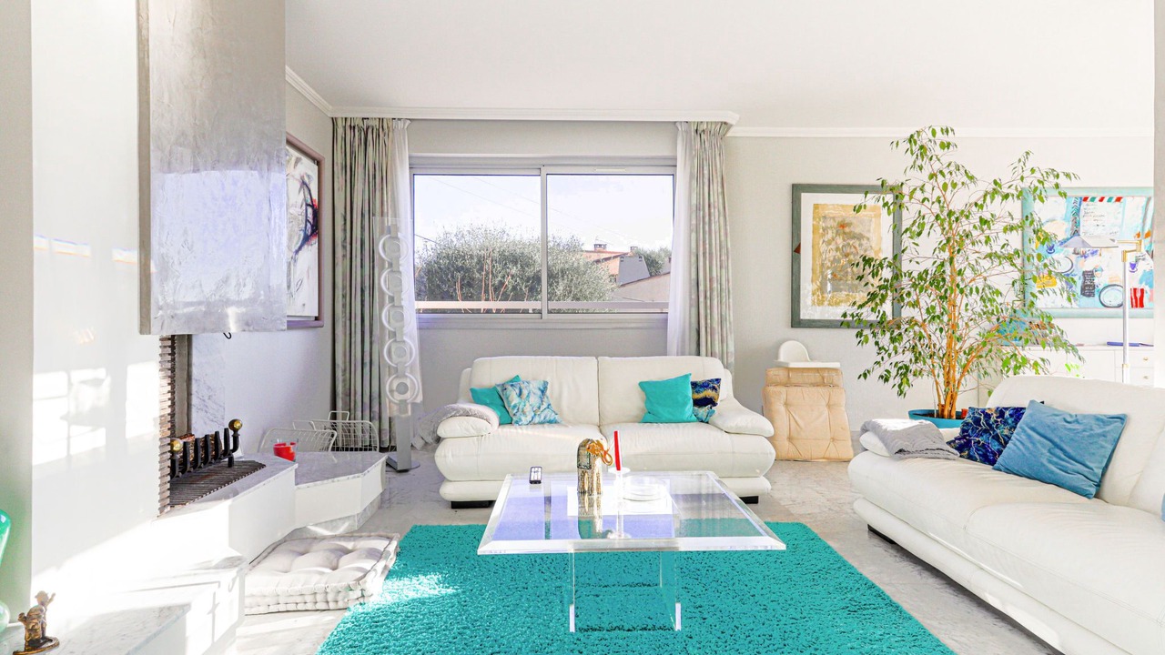 Photo of Livingroom in Eze