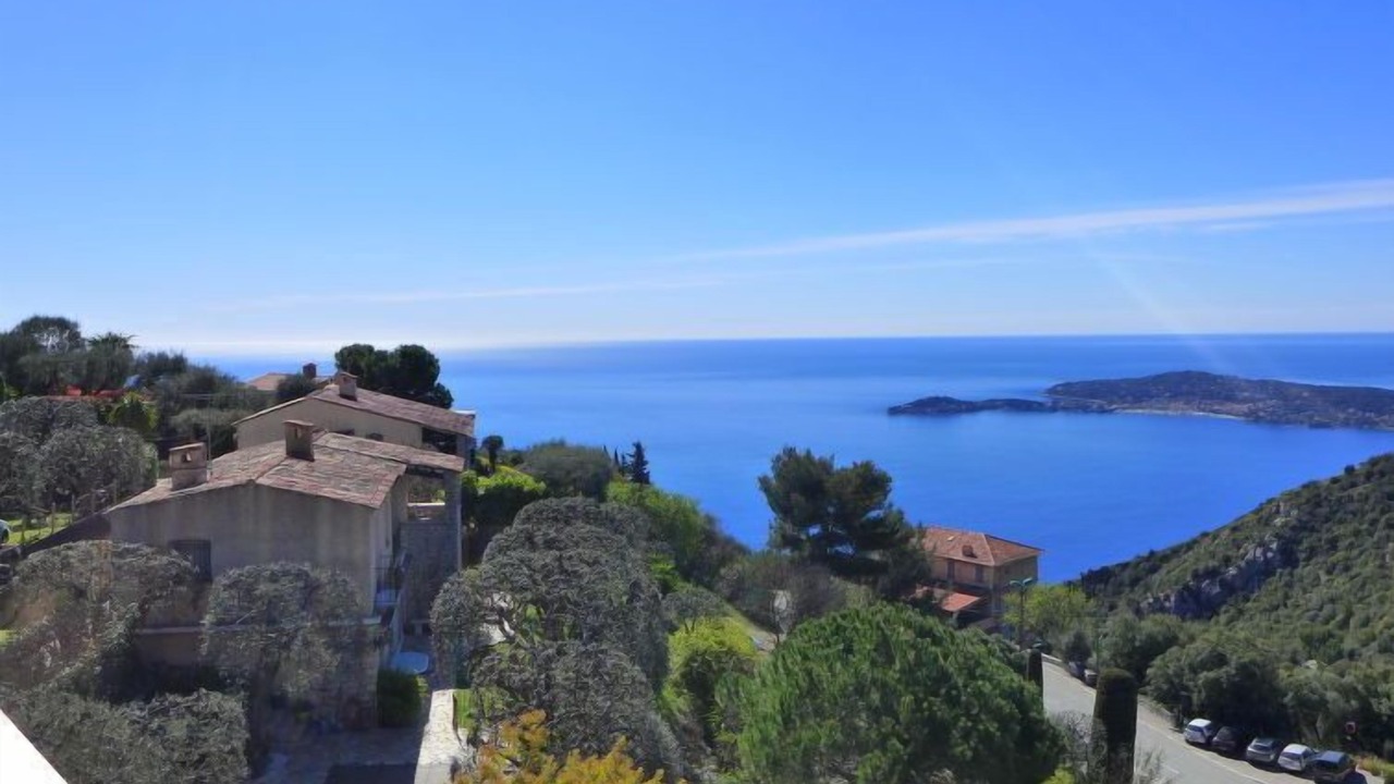 Photo of Others in Eze