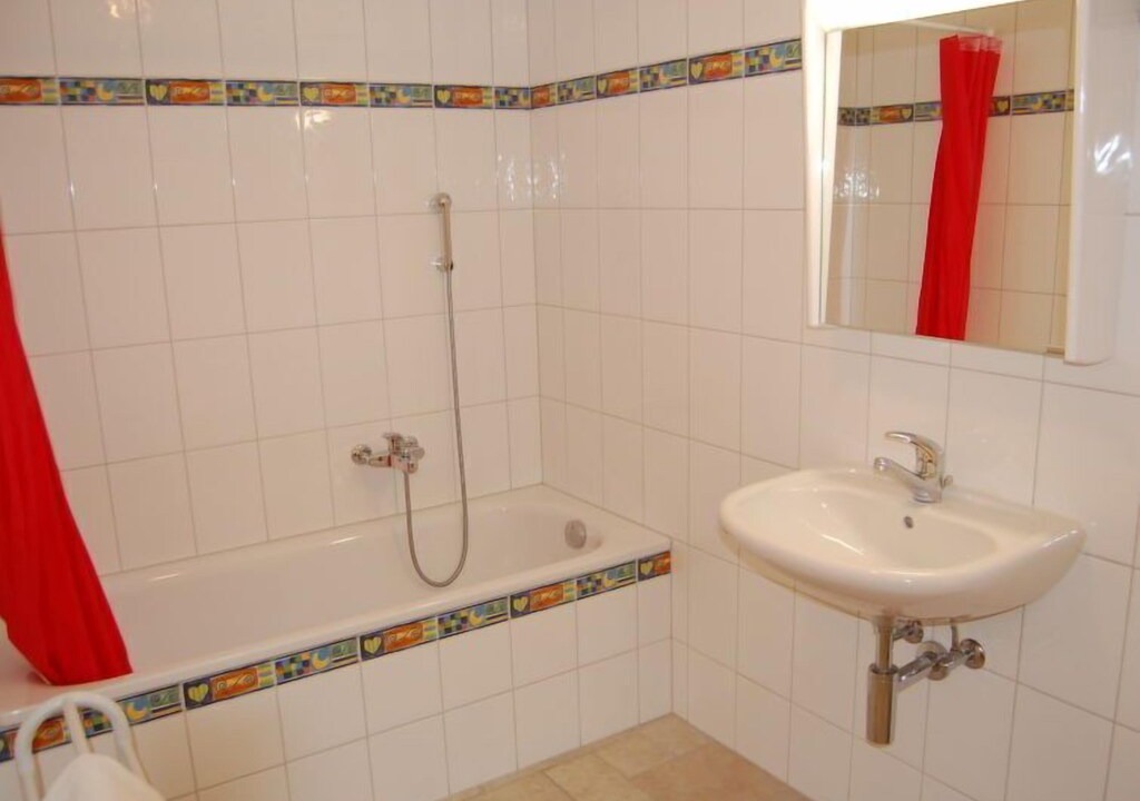 Photo of Bathroom in Saint-Pierre-de-Clages