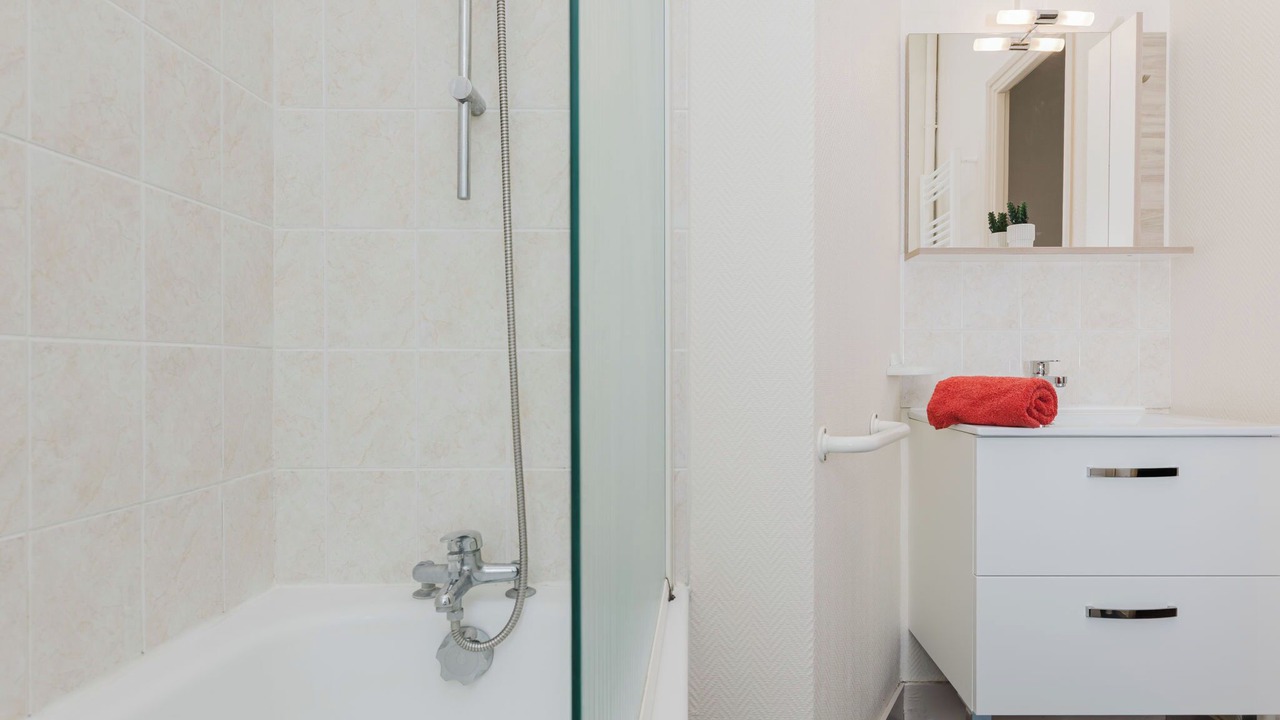 Photo of Bathroom in La Richardais
