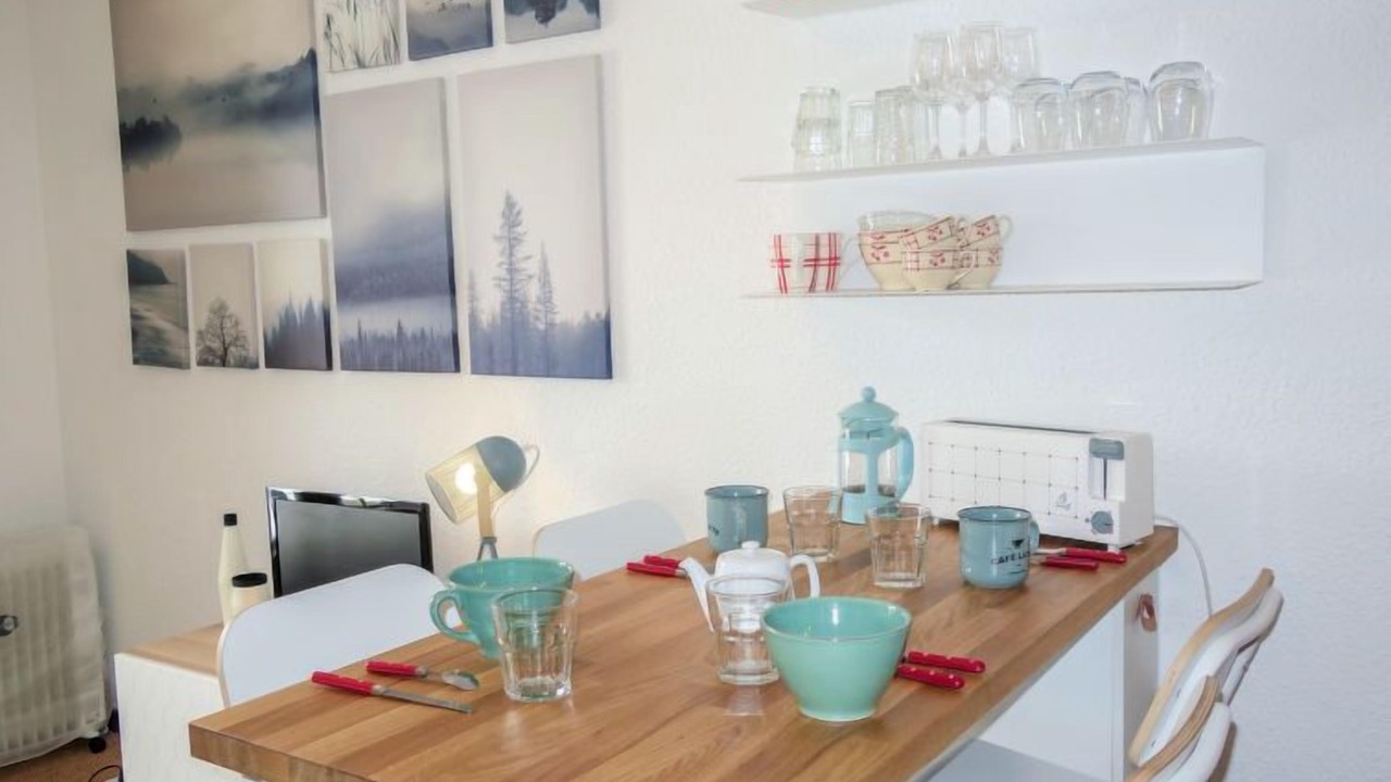 Photo of Bedroom in Demi-Quartier