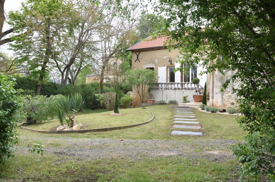 Photo of Outdoor in Saint-Germain-Lembron