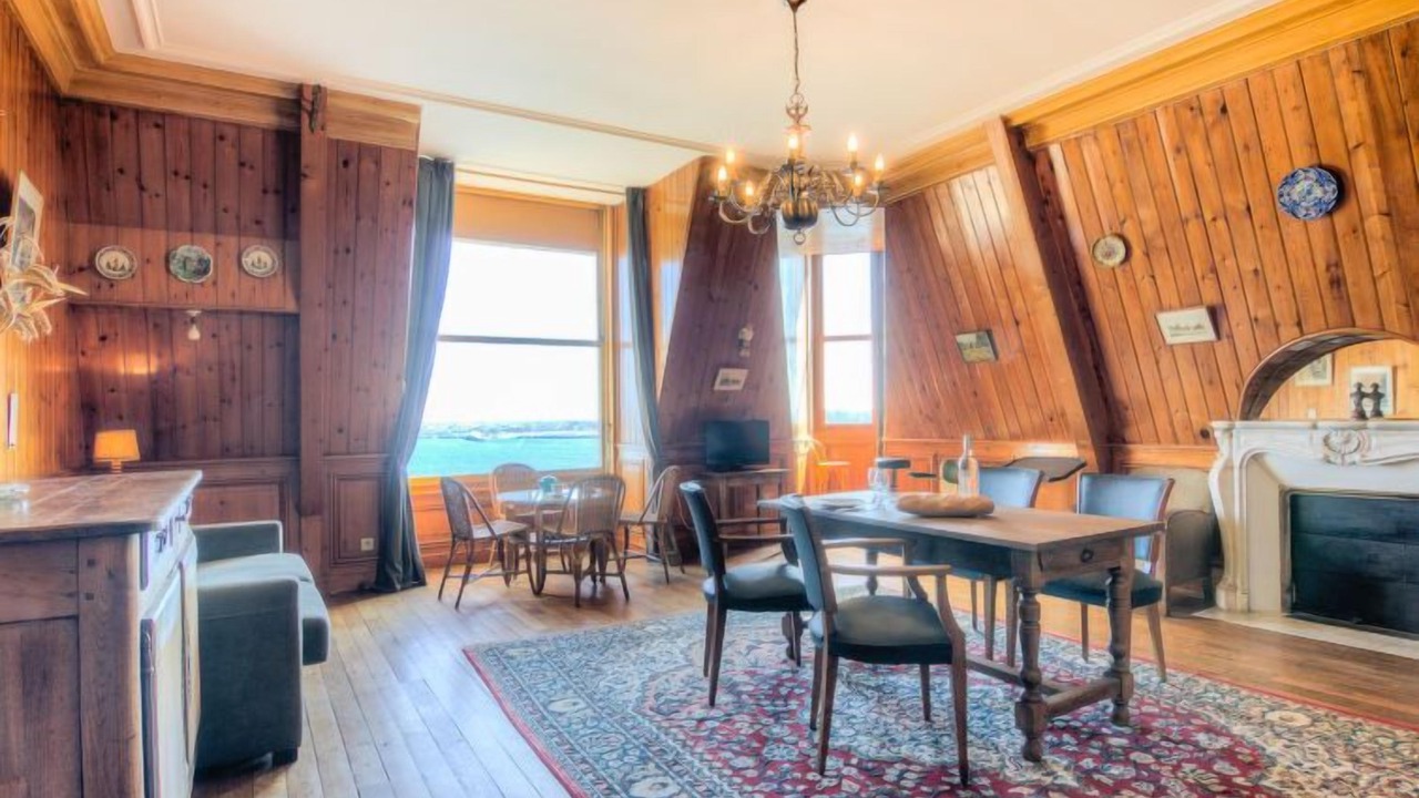 Photo of Bedroom in Dinard