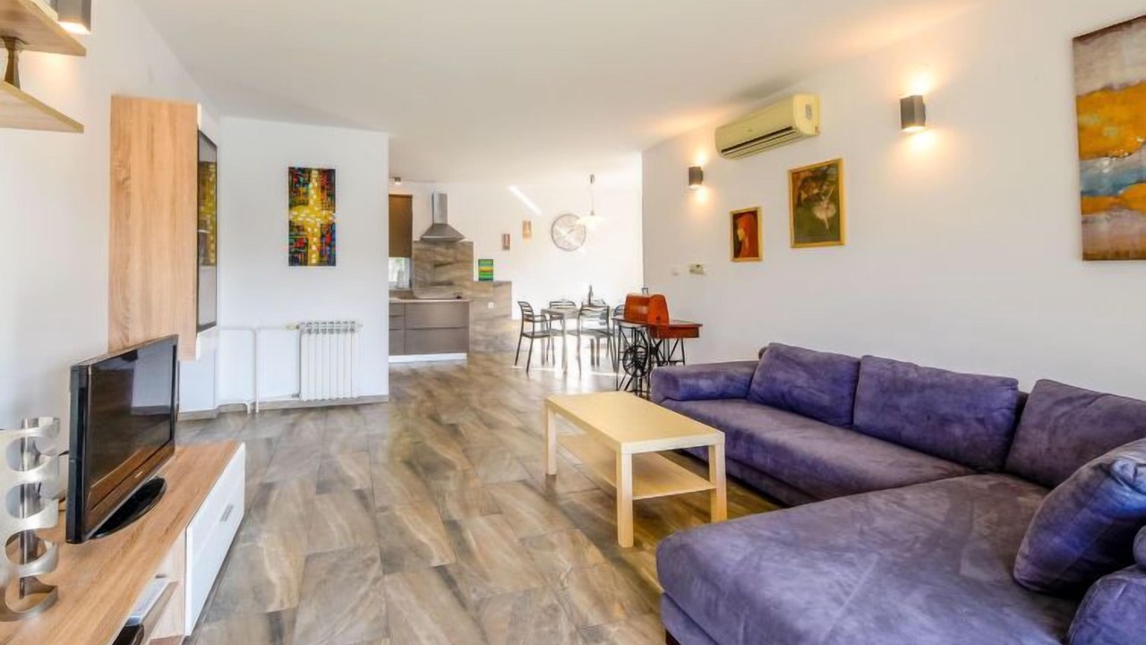 Photo of Livingroom in Omisalj