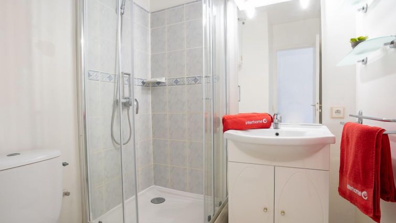 Photo of Bathroom in Saint-Cyprien Plage