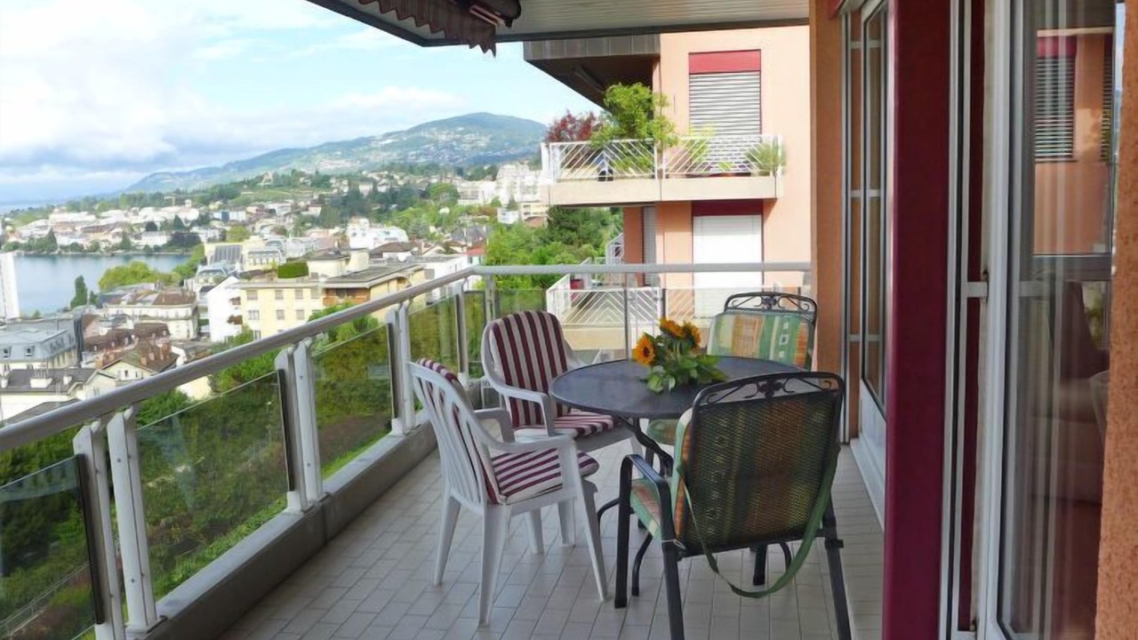 Photo of Others in Montreux