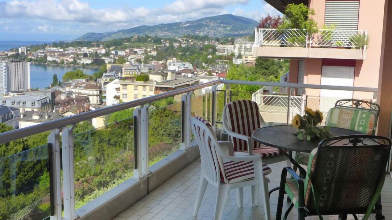Photo of Others in Montreux