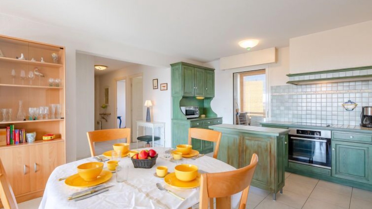 Photo of Bedroom in Frejus Plage