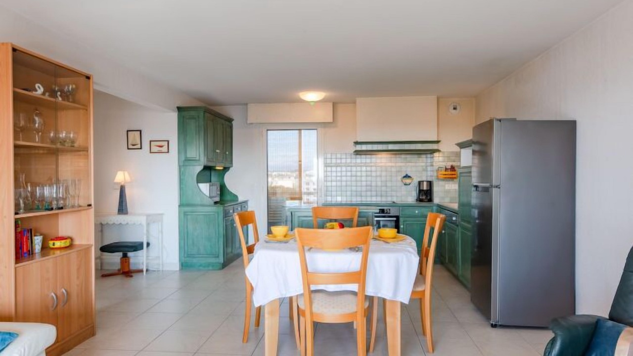 Photo of Bedroom in Frejus Plage