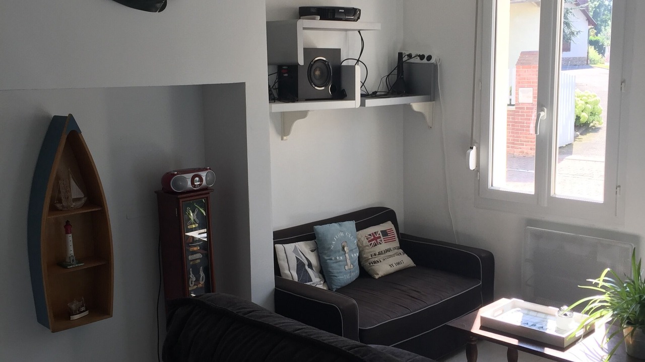 Photo of Livingroom in Bethencourt-sur-Mer
