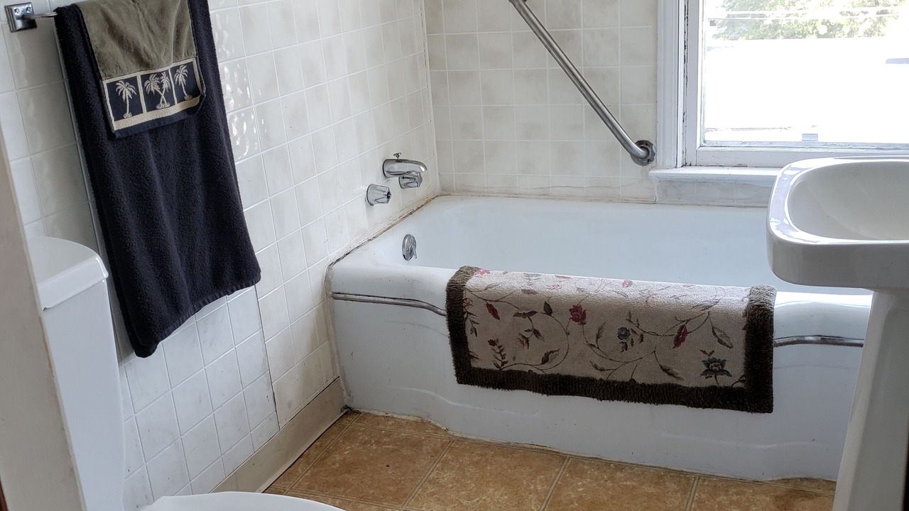 Photo of Bathroom in Mount Clemens