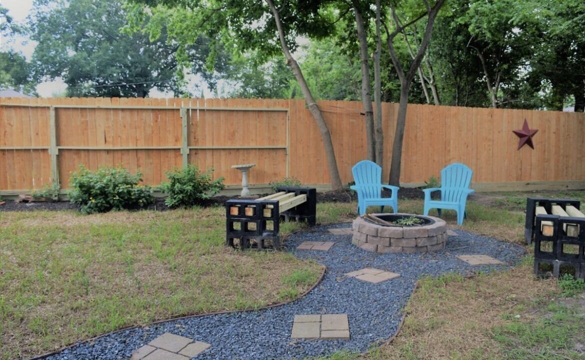 Photo of Outdoor in Garden Oaks