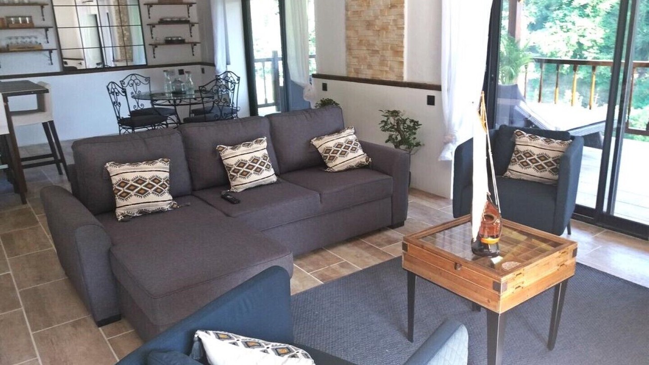 Photo of Livingroom in Dullin