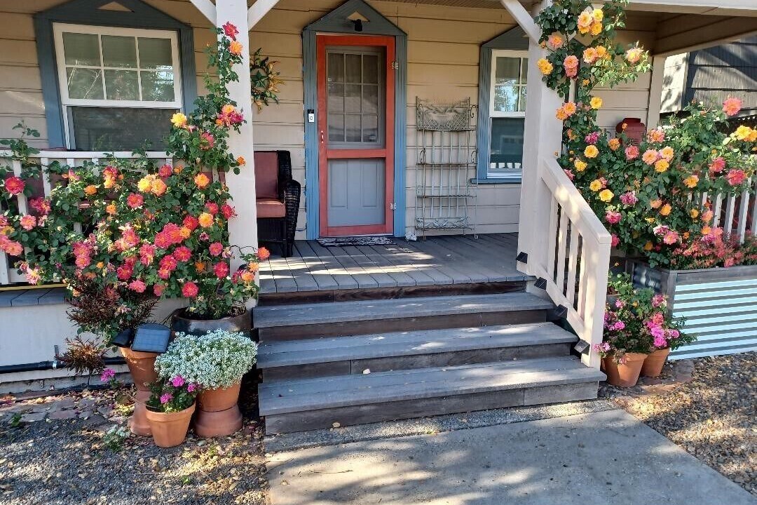 Photo of Others in Burbank Gardens Neighborhood Association