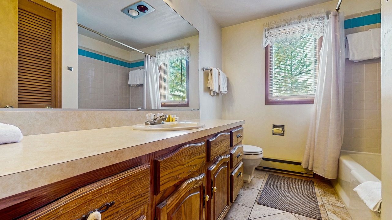 Photo of Bathroom in Dillon