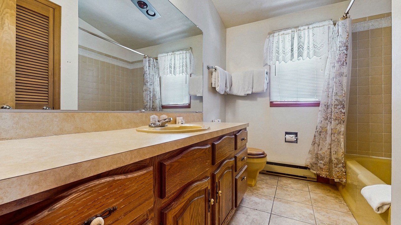 Photo of Bathroom in Dillon