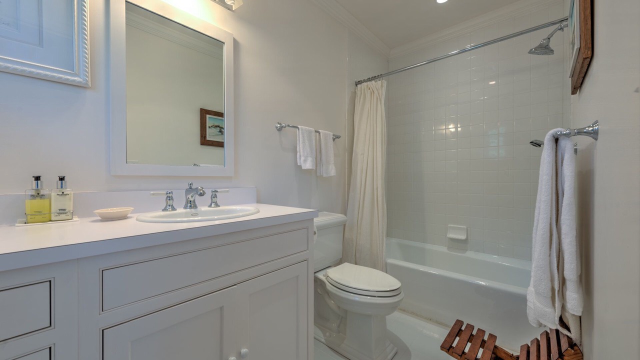 Photo of Bathroom in Village of Southampton