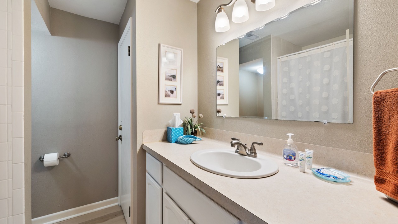 Photo of Bathroom in Galveston