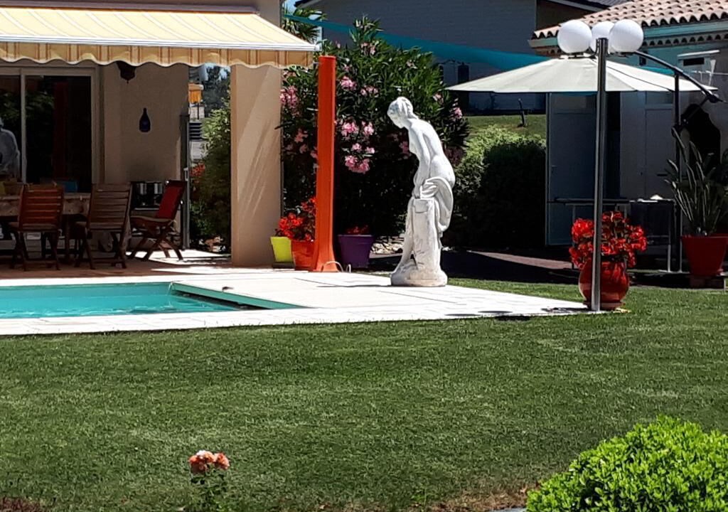Photo of Outdoor in Sainte-Marthe