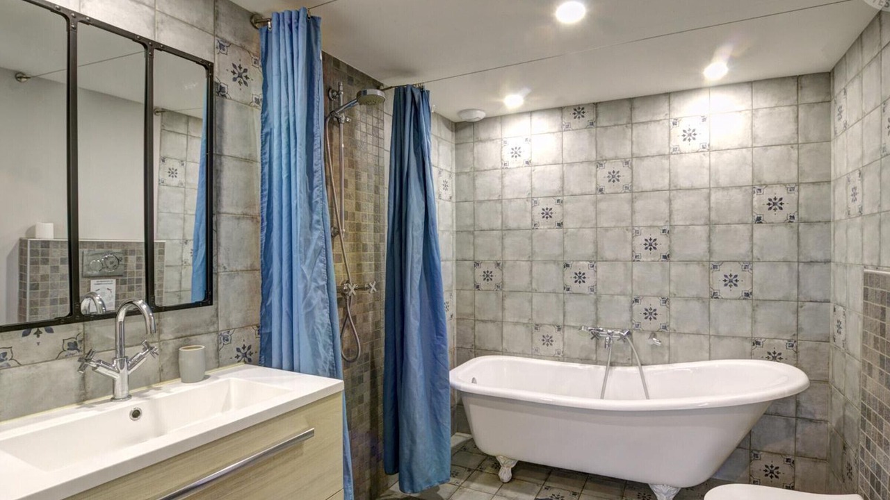 Photo of Bathroom in Doizieux