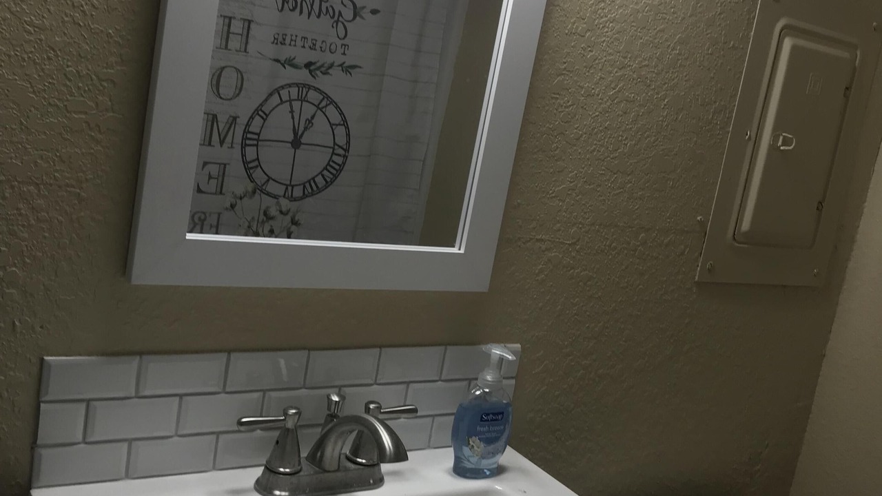 Photo of Bathroom in Weeki Wachee Gardens