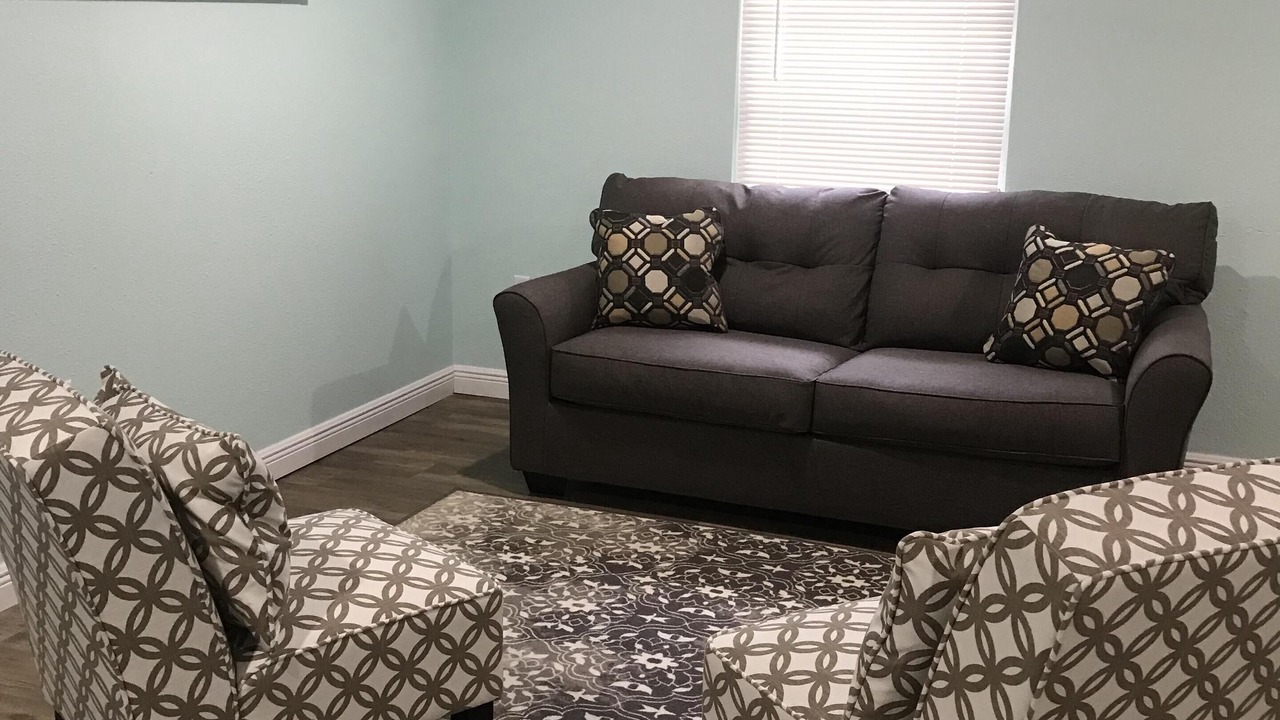 Photo of Bedroom in Weeki Wachee Gardens