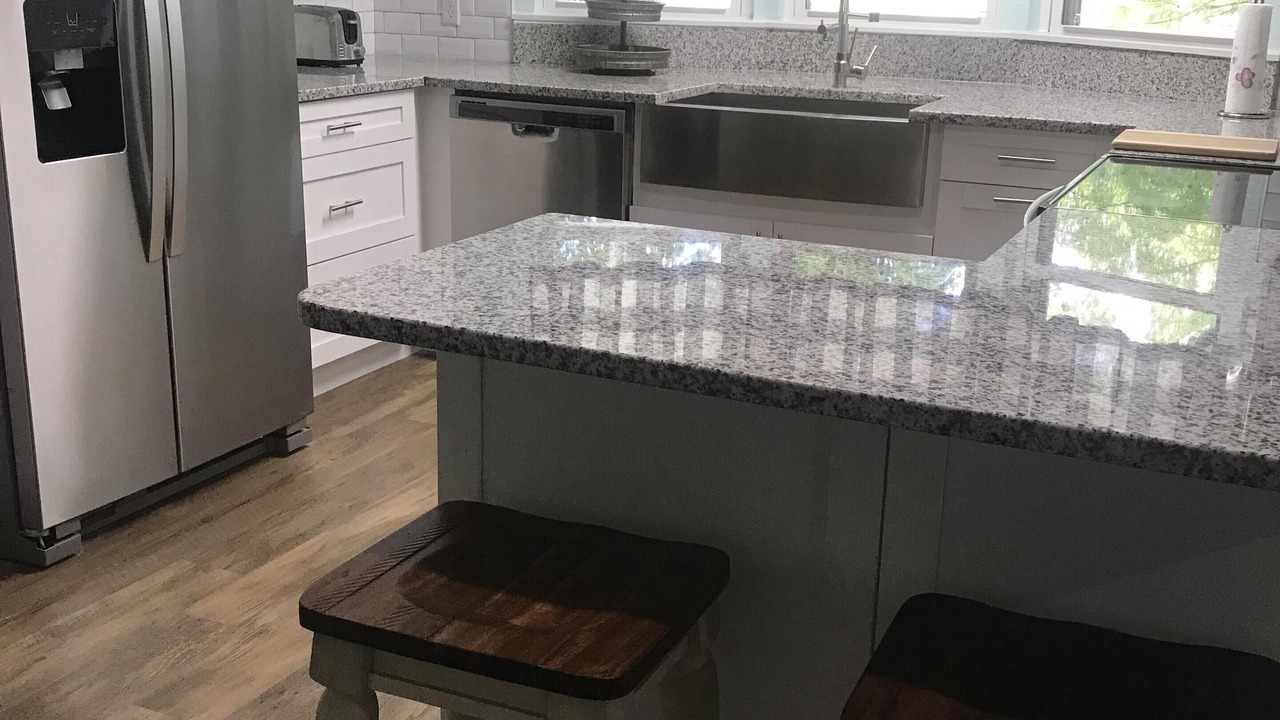 Photo of Kitchen in Weeki Wachee Gardens