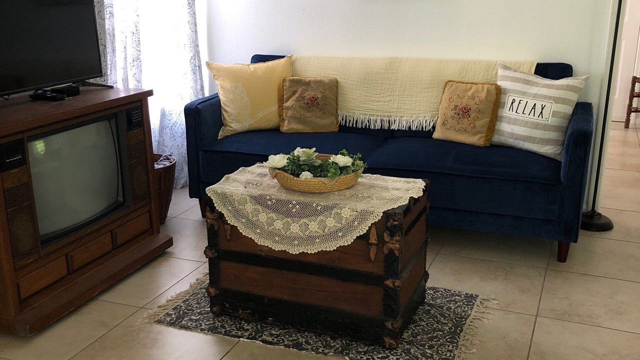Photo of Livingroom in Pedernales Bend