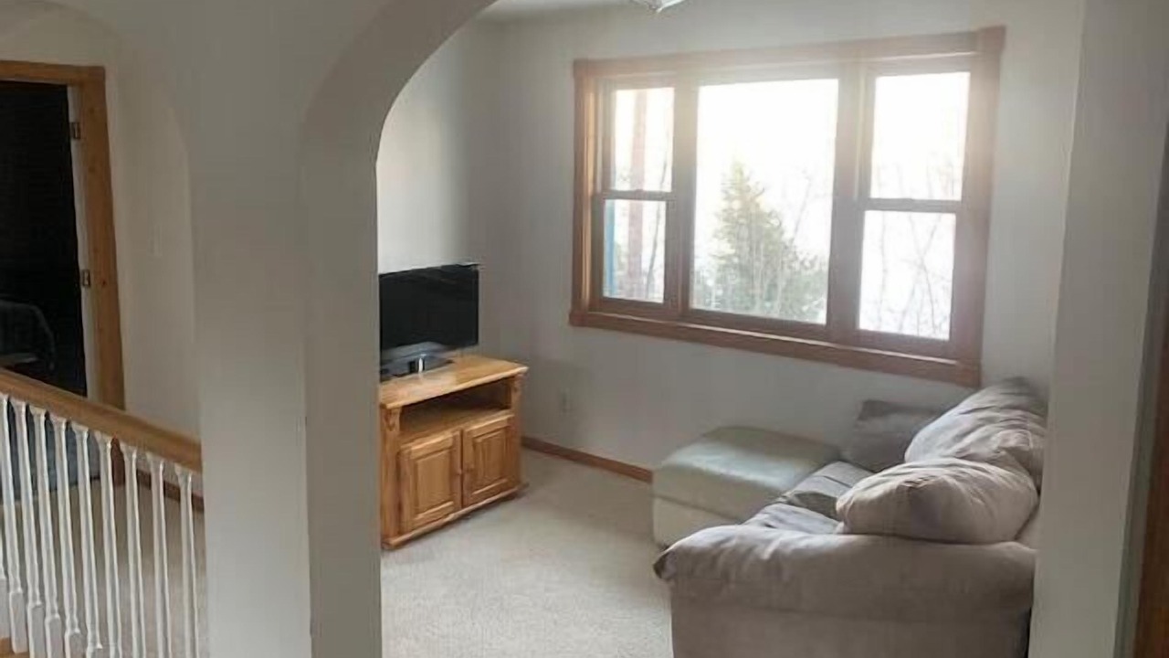 Photo of Livingroom in Brimley